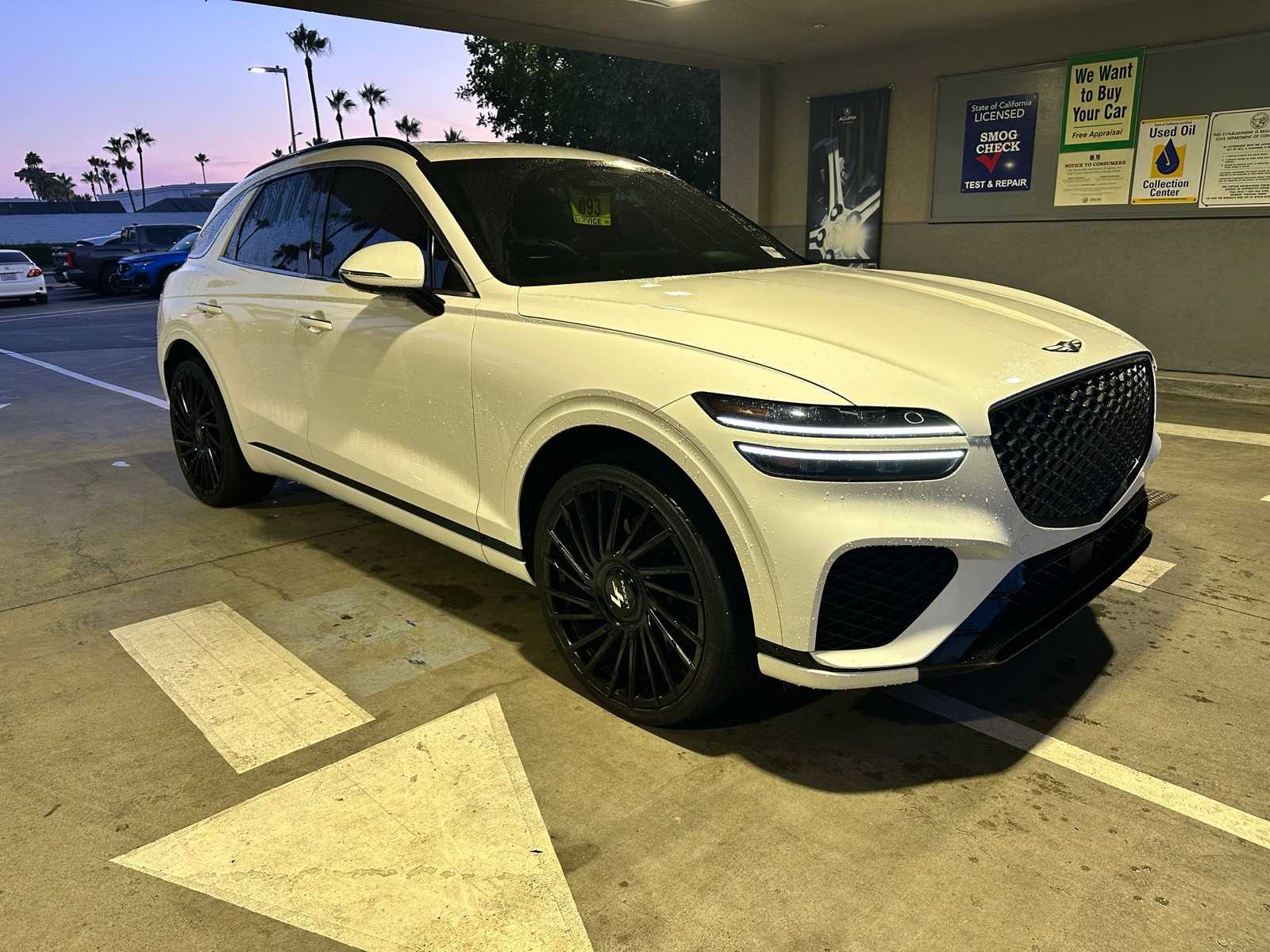 Thumbnail: 2022 Genesis GV70 - 7