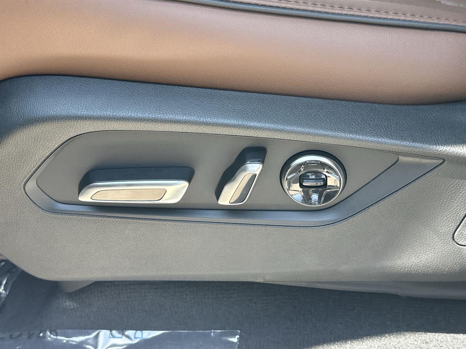 Thumbnail: 2026 Acura MDX - 22