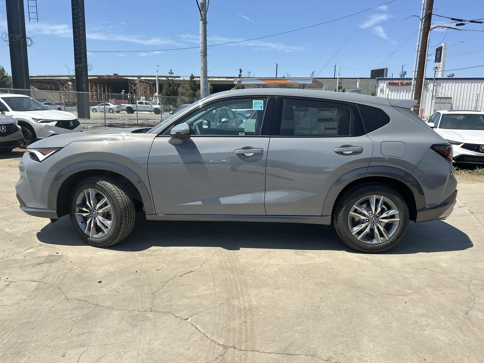 Thumbnail: 2025 Acura ADX - 3