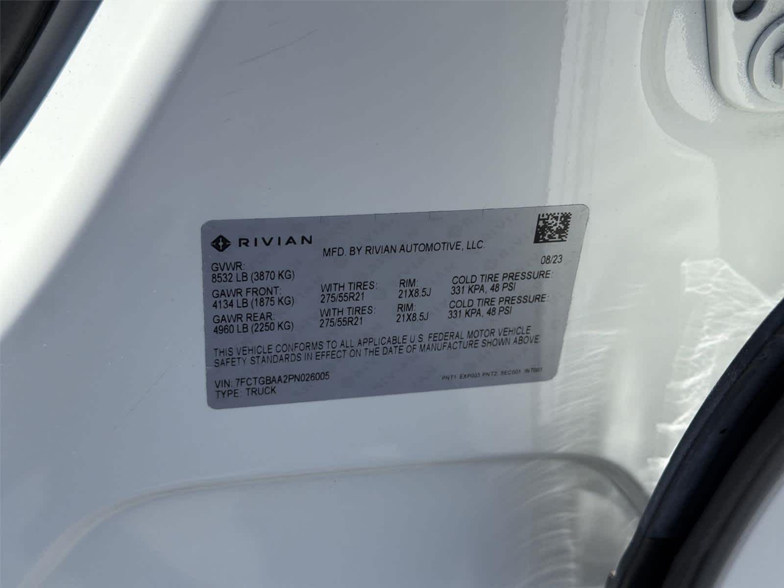 Thumbnail: 2023 Rivian R1T - 23