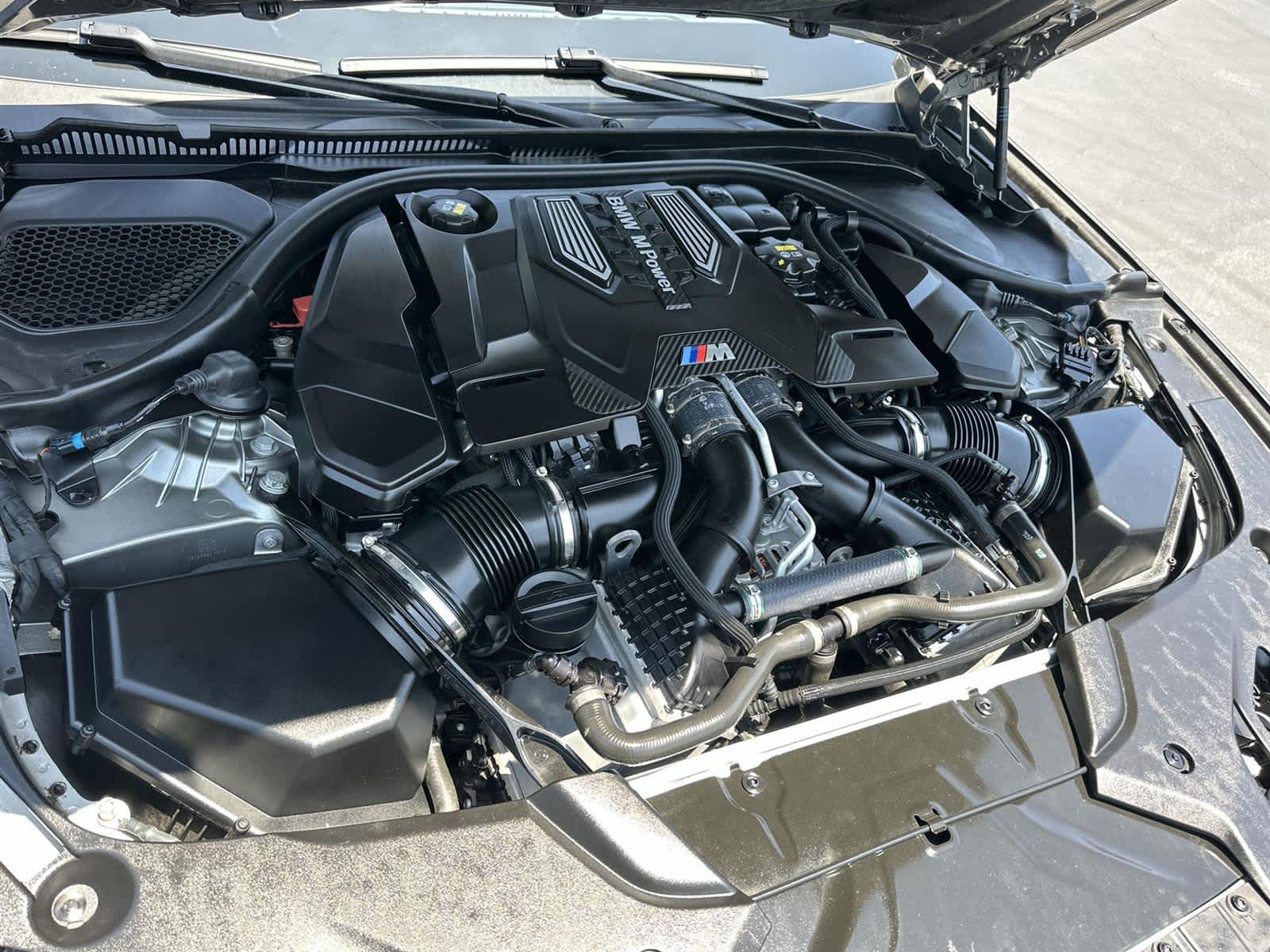 Thumbnail: 2022 BMW M5 - 9
