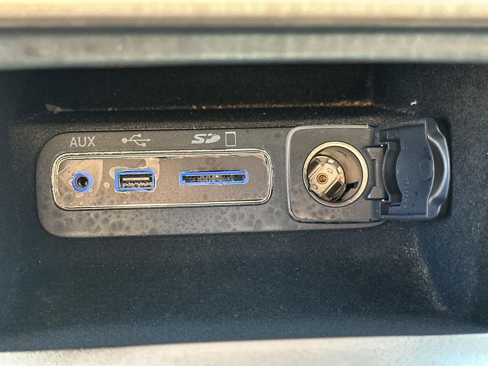 Thumbnail: 2017 Jeep Grand Cherokee - 26