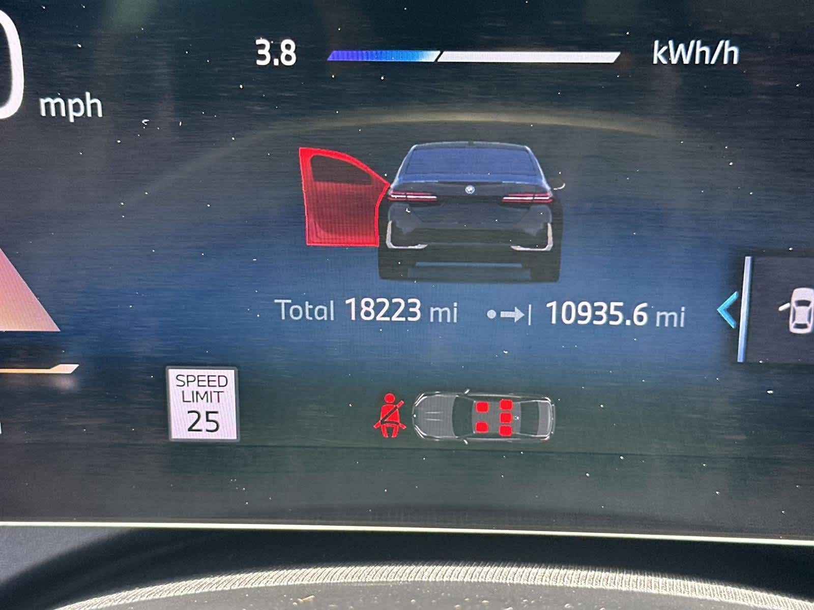 Thumbnail: 2024 BMW i5 - 19