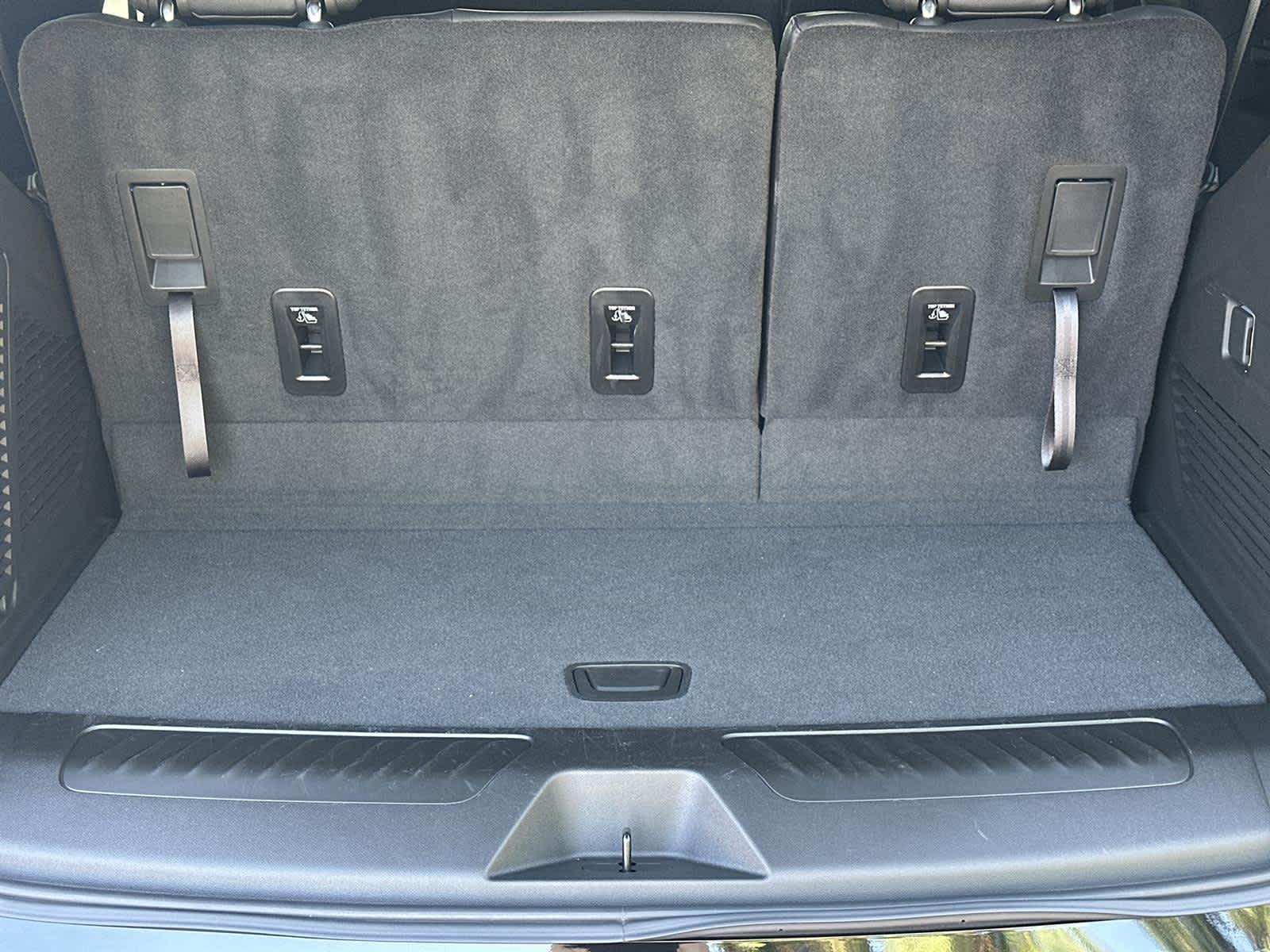 Thumbnail: 2024 Chevrolet Tahoe - 20