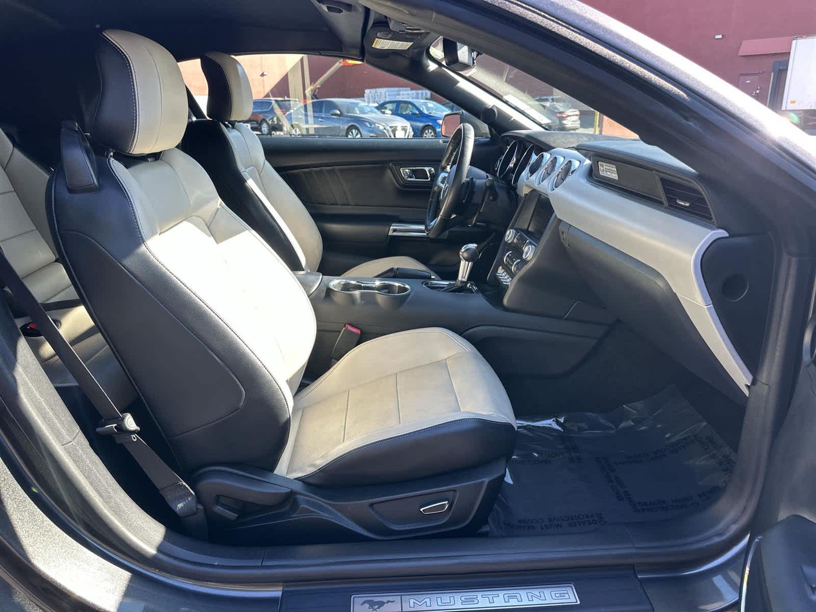 Thumbnail: 2015 Ford Mustang - 14