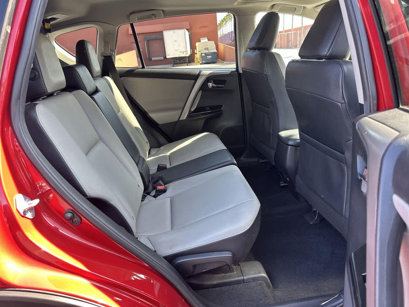 Thumbnail: 2017 Toyota RAV4 - 13