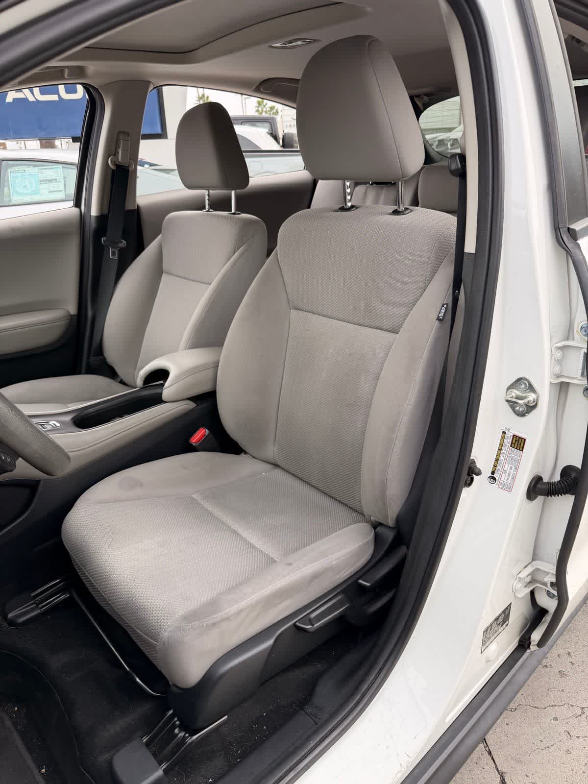 Thumbnail: 2017 Honda HR-V - 9