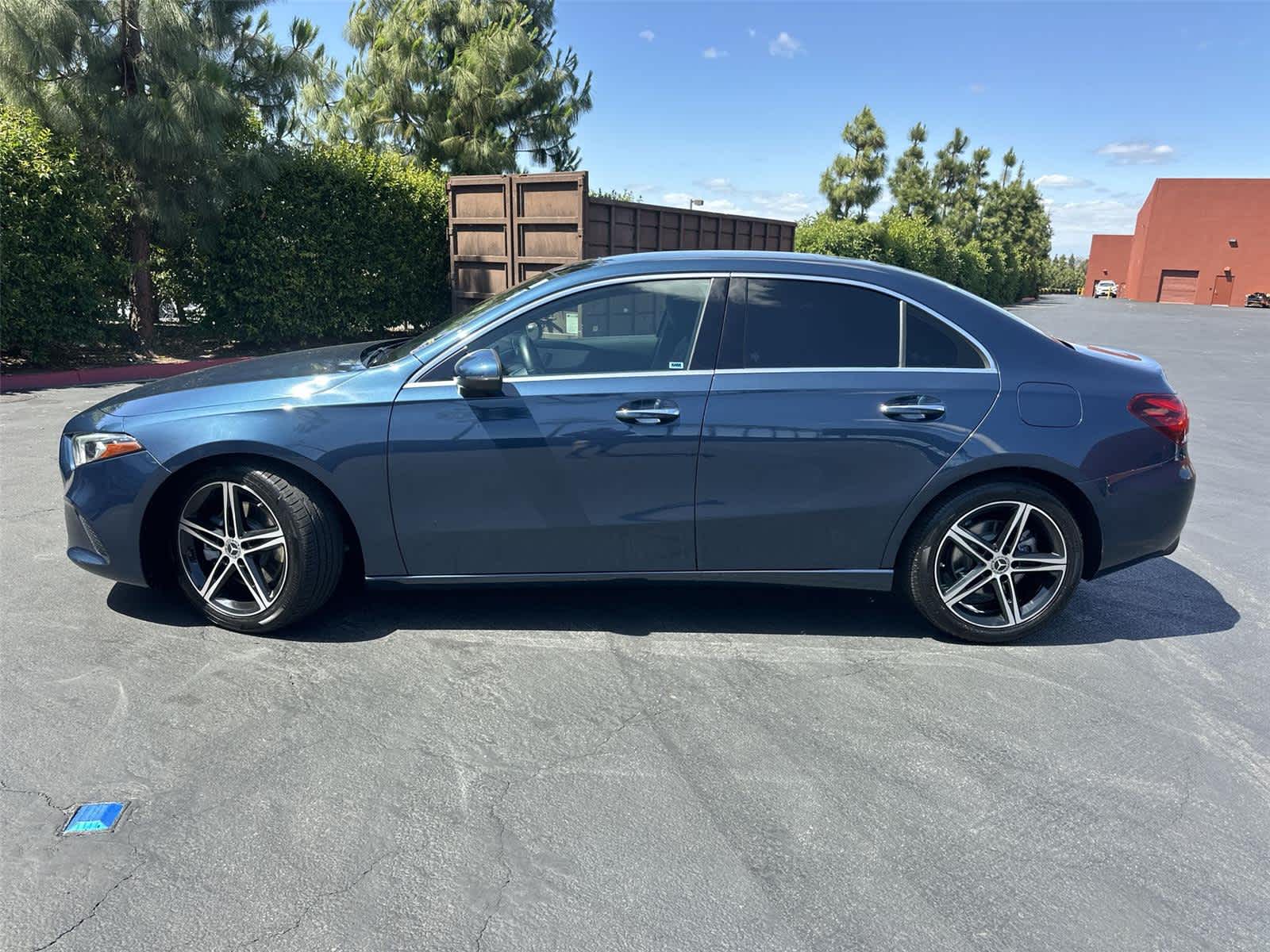 Thumbnail: 2021 Mercedes-Benz A-Class - 3