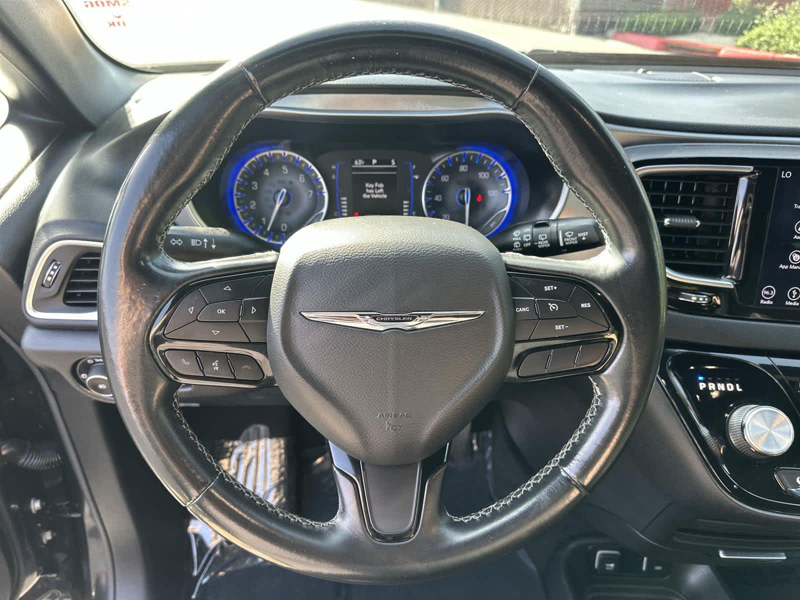 Thumbnail: 2019 Chrysler Pacifica - 15