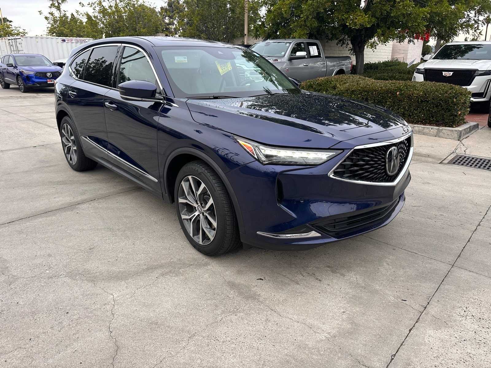 Thumbnail: 2023 Acura MDX - 7