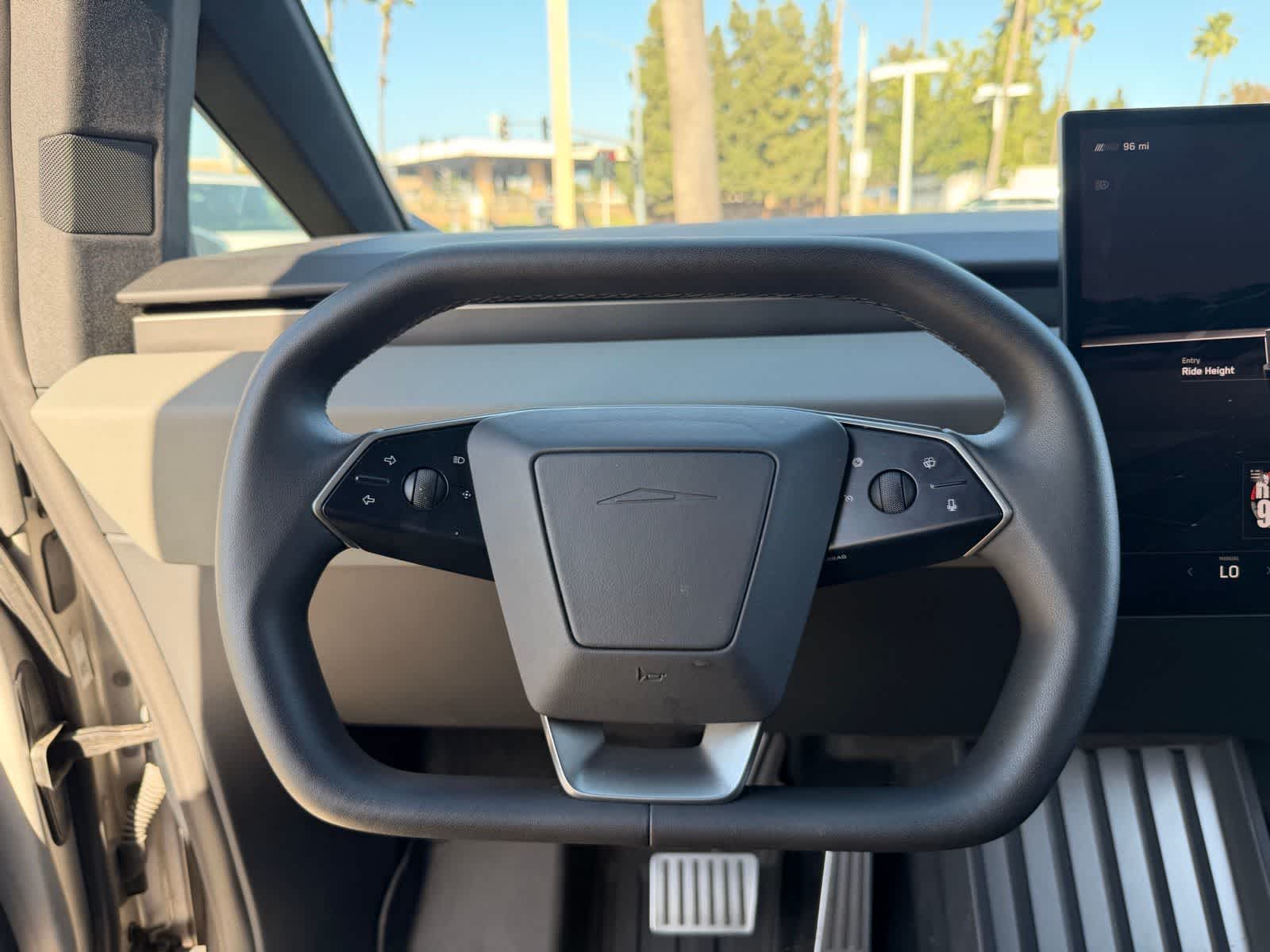 Thumbnail: 2024 Tesla Cybertruck - 14