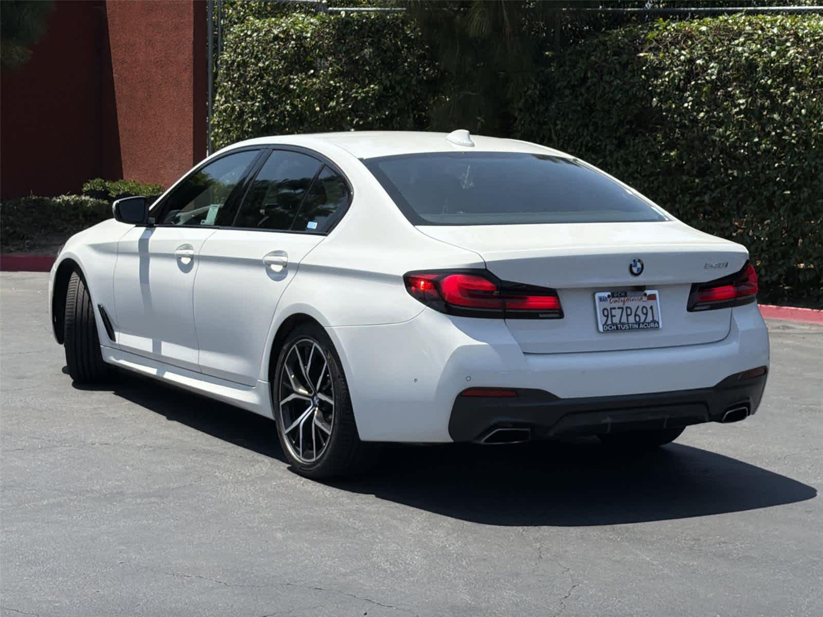 Thumbnail: 2023 BMW 5 Series - 5