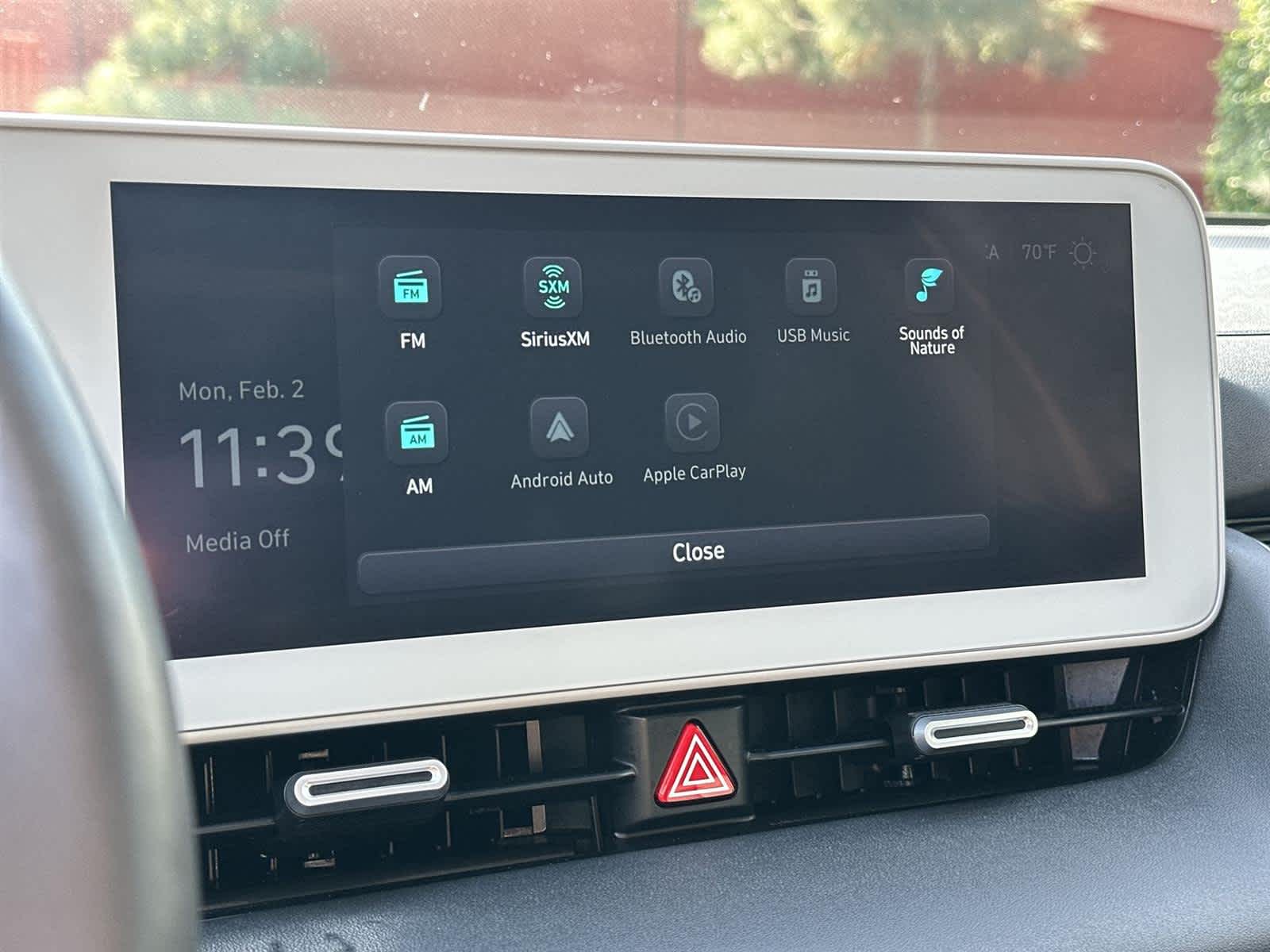 Thumbnail: 2022 Hyundai Ioniq 5 - 16