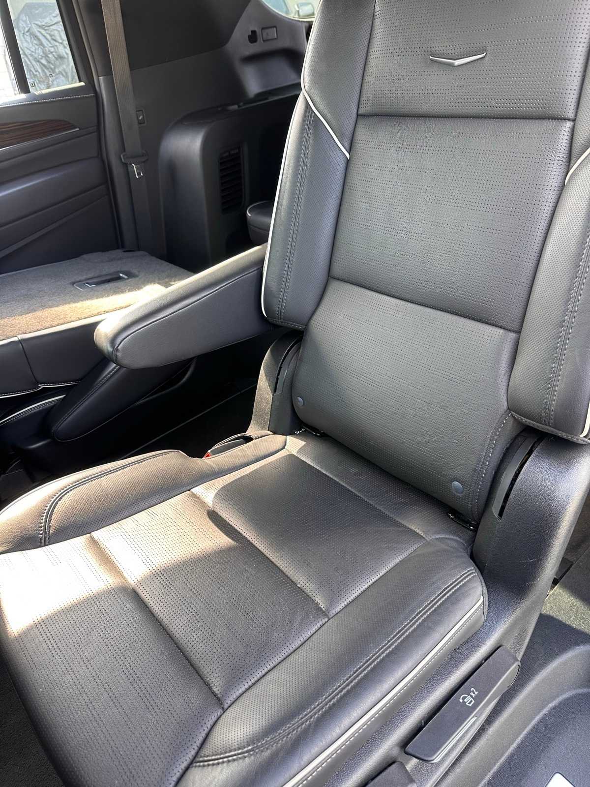 Thumbnail: 2023 Cadillac Escalade - 12