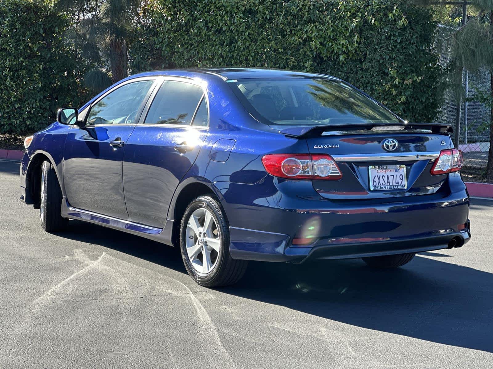 Thumbnail: 2013 Toyota Corolla - 4