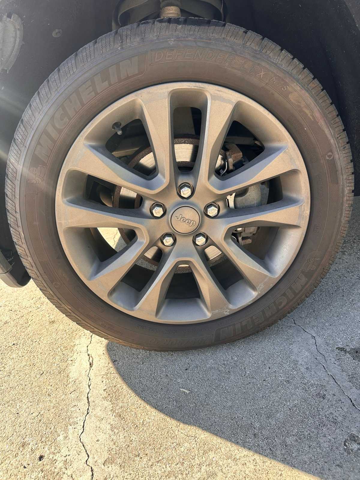 Thumbnail: 2016 Jeep Grand Cherokee - 9