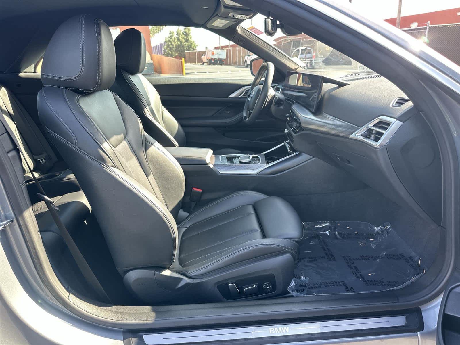 Thumbnail: 2025 BMW 4 Series - 14