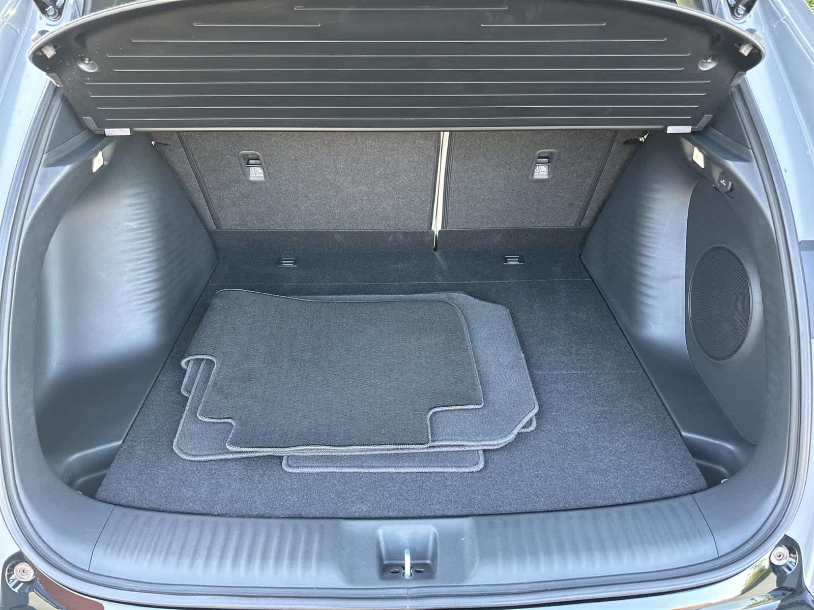 Thumbnail: 2025 Acura ADX - 20