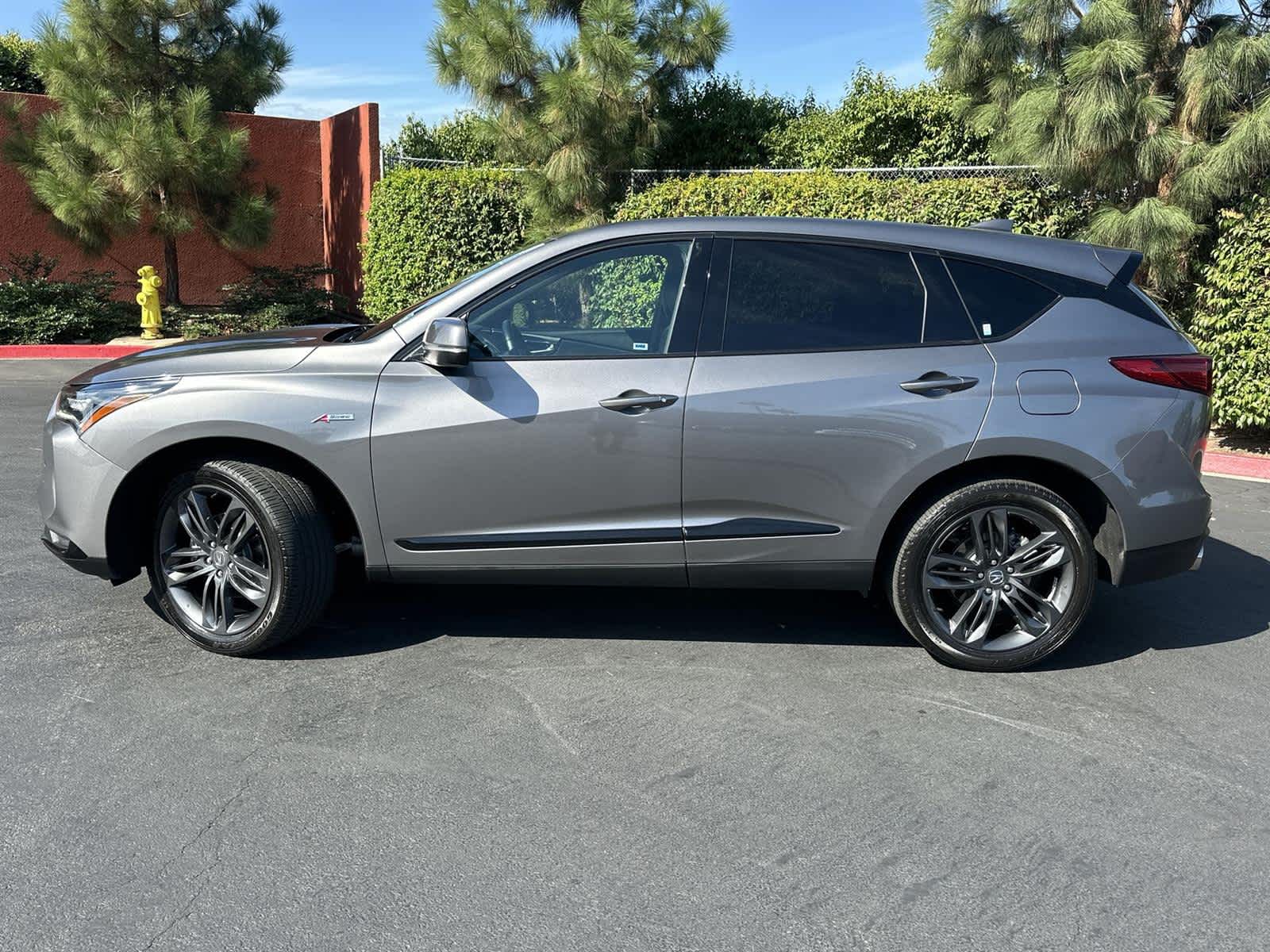 Thumbnail: 2023 Acura RDX - 3