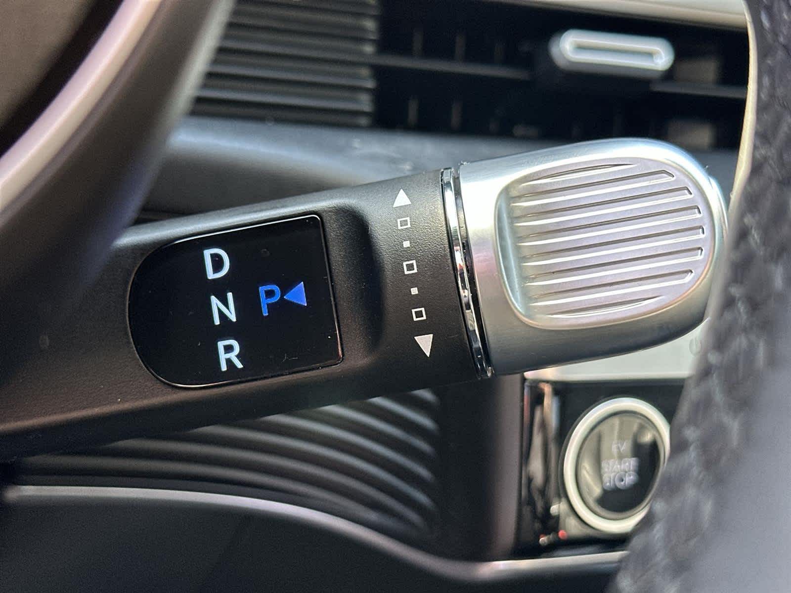 Thumbnail: 2022 Hyundai Ioniq 5 - 18