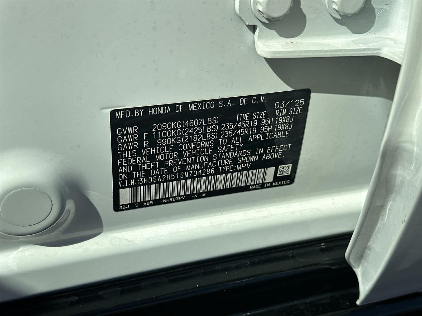 Thumbnail: 2025 Acura ADX - 21