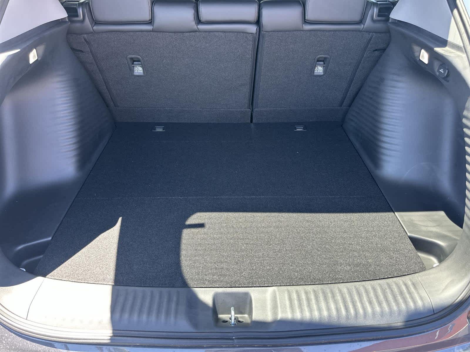 Thumbnail: 2025 Acura ADX - 18