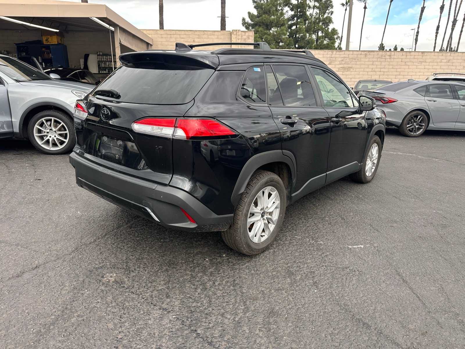 Thumbnail: 2023 Toyota Corolla Cross - 5