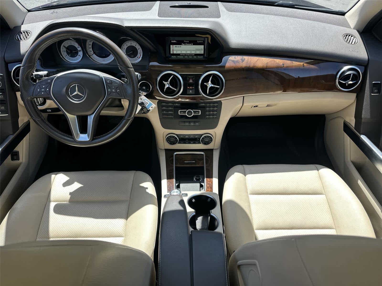 Thumbnail: 2015 Mercedes-Benz GLK - 11
