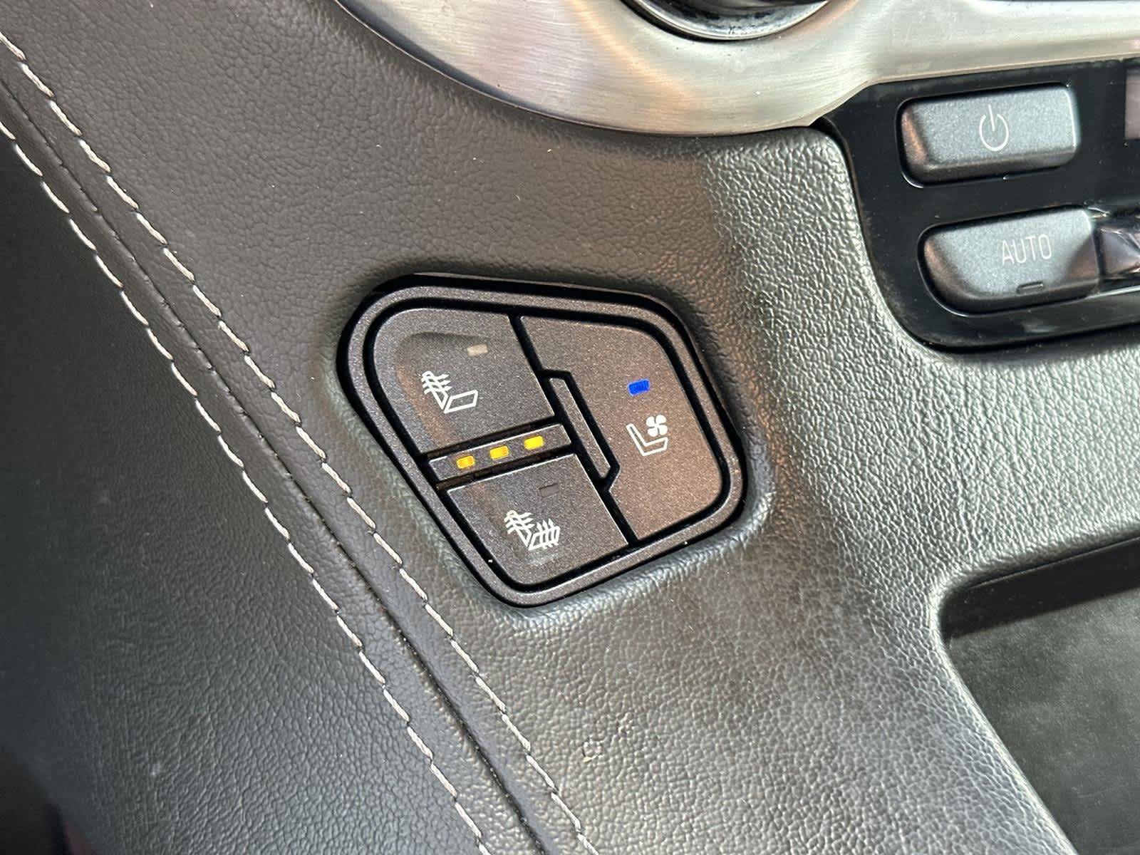 Thumbnail: 2018 GMC Yukon - 25