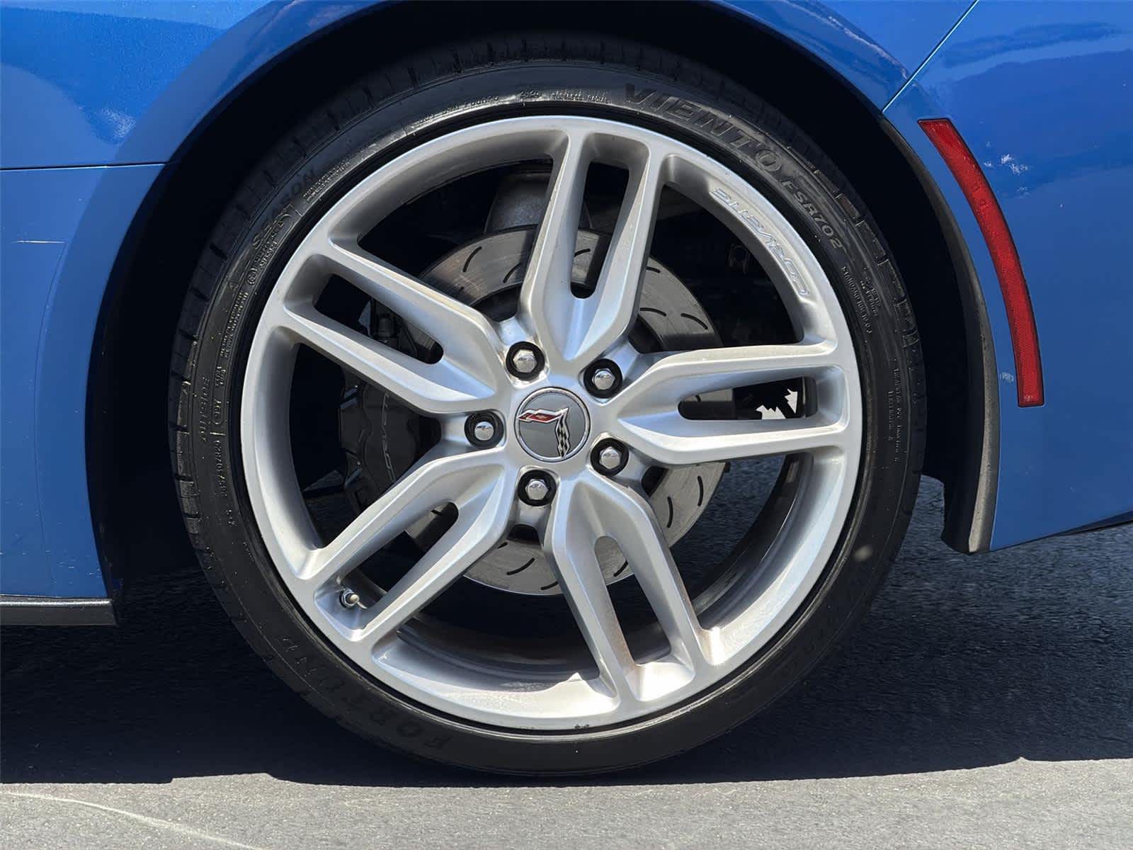 Thumbnail: 2016 Chevrolet Corvette - 9