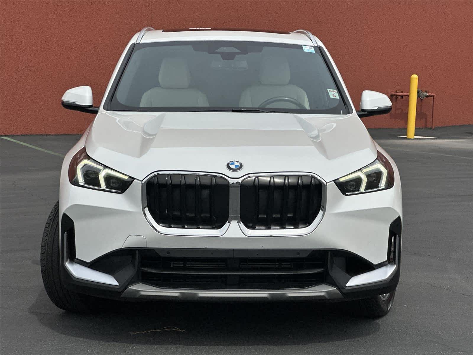 Thumbnail: 2023 BMW X1 - 7