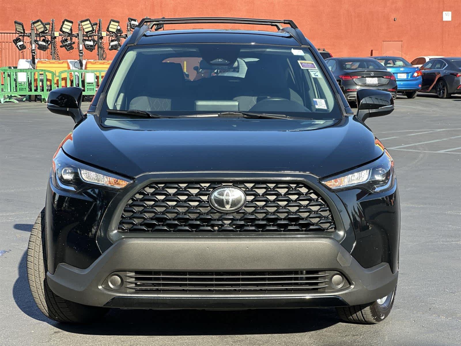 Thumbnail: 2023 Toyota Corolla Cross - 6