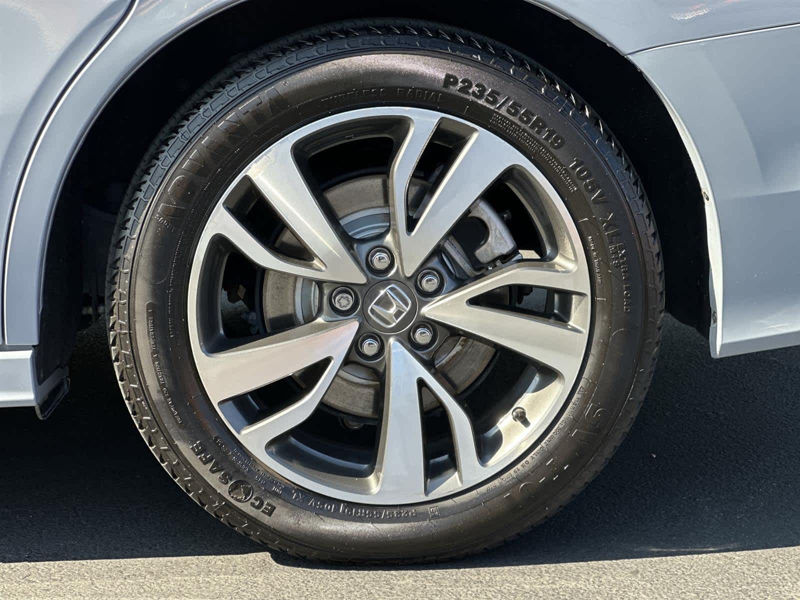 Thumbnail: 2023 Honda Odyssey - 8