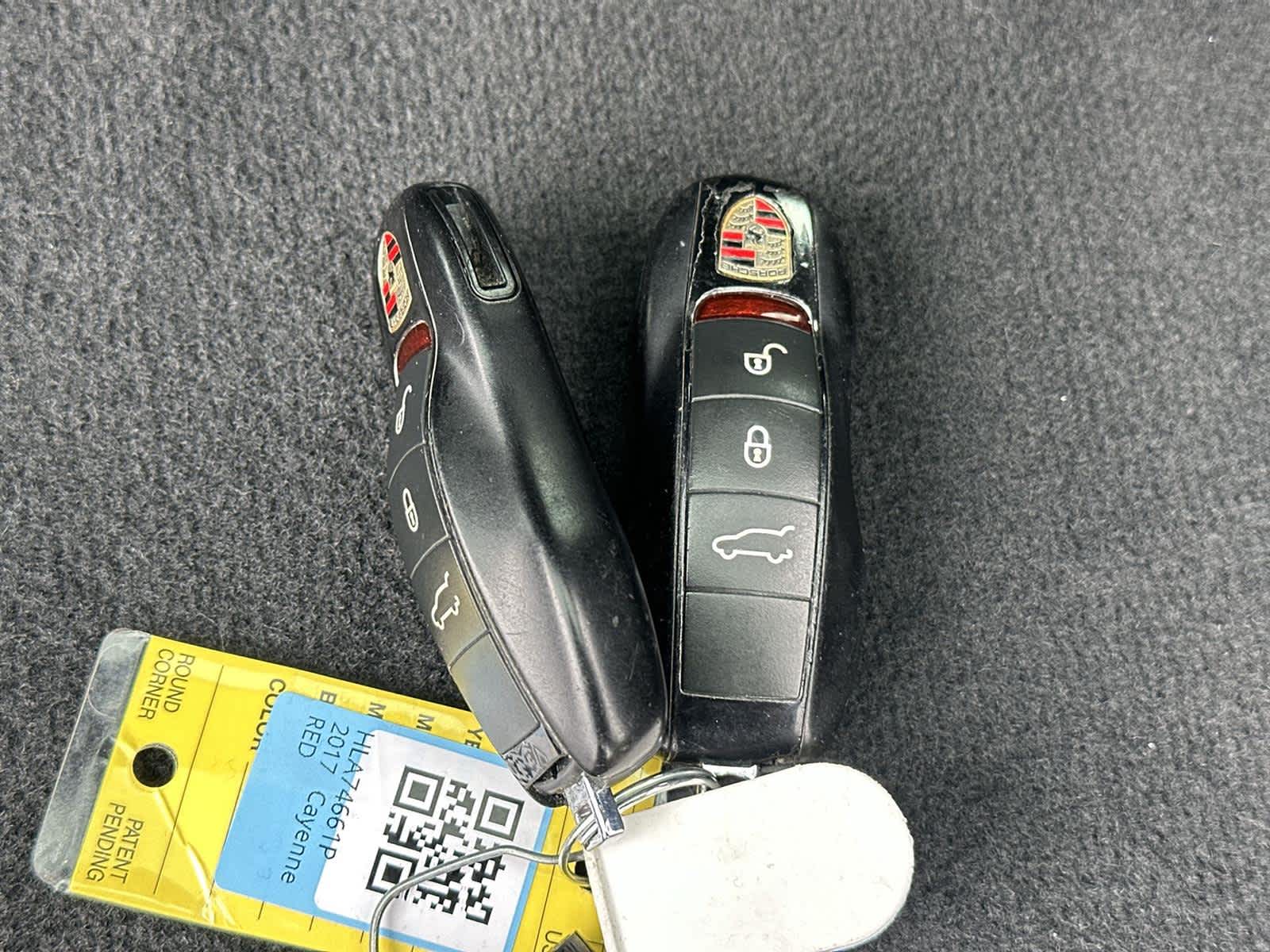 Thumbnail: 2017 Porsche Cayenne - 21