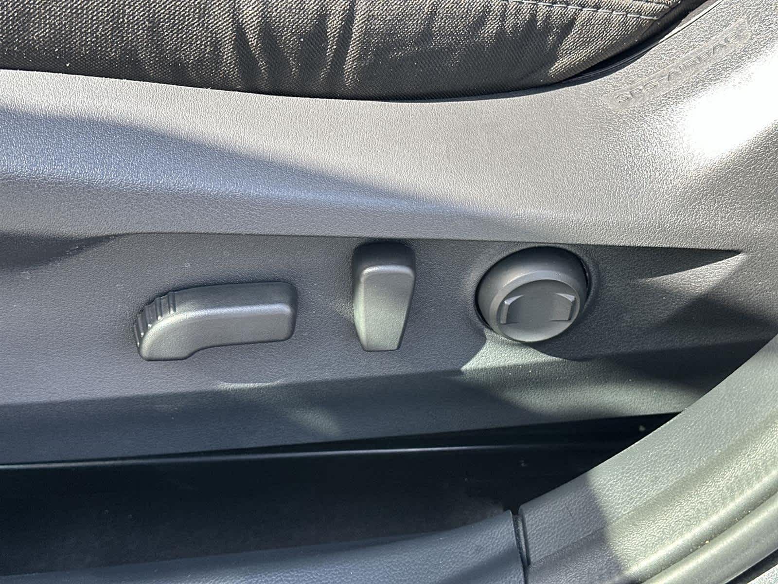 Thumbnail: 2025 Subaru Outback - 21