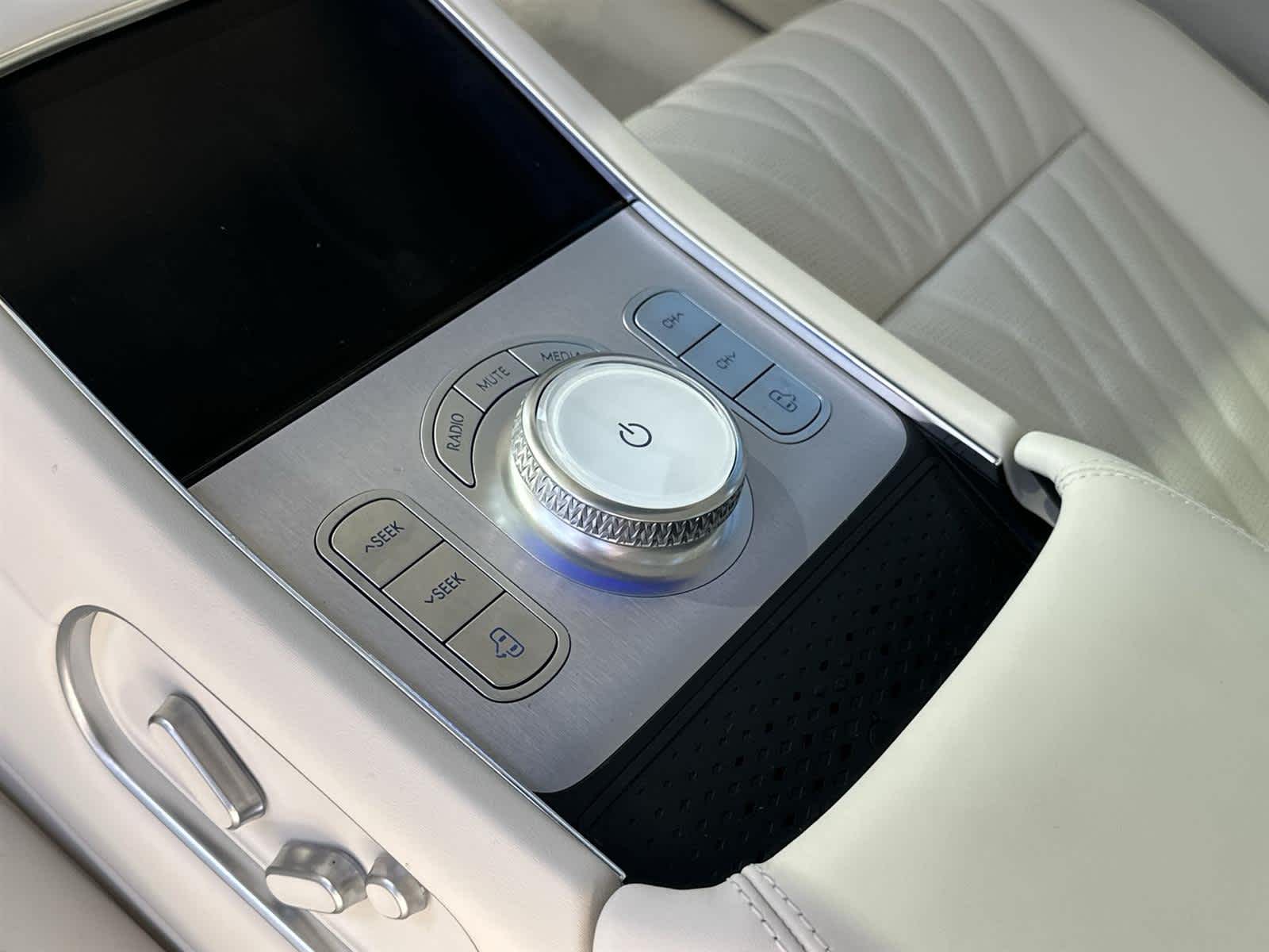 Thumbnail: 2026 Genesis G90 - 31