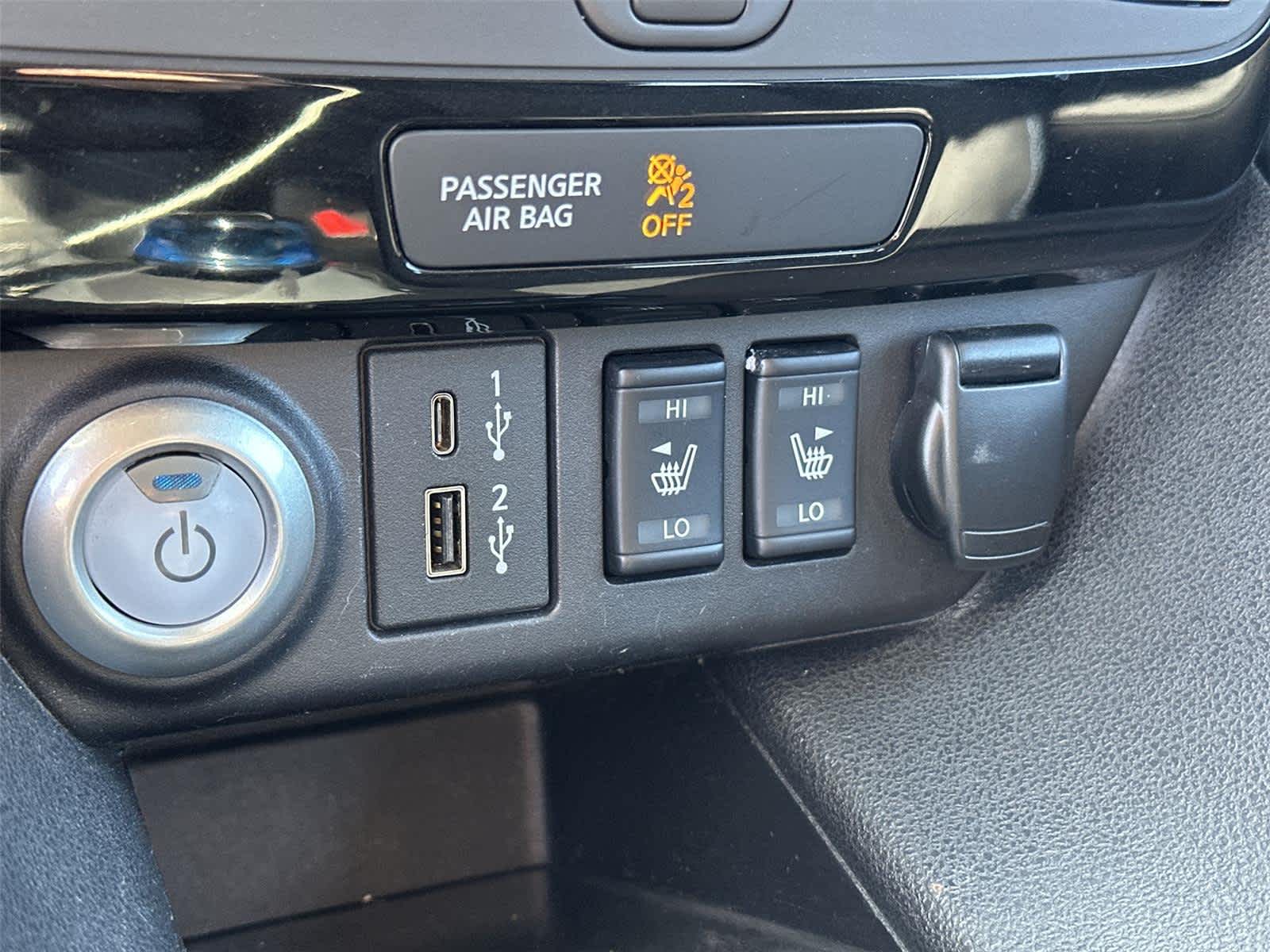Thumbnail: 2022 Nissan Leaf - 37