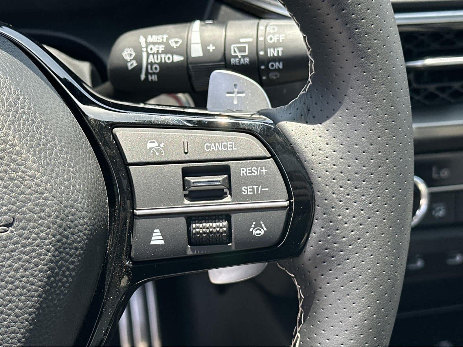 Thumbnail: 2025 Acura ADX - 24