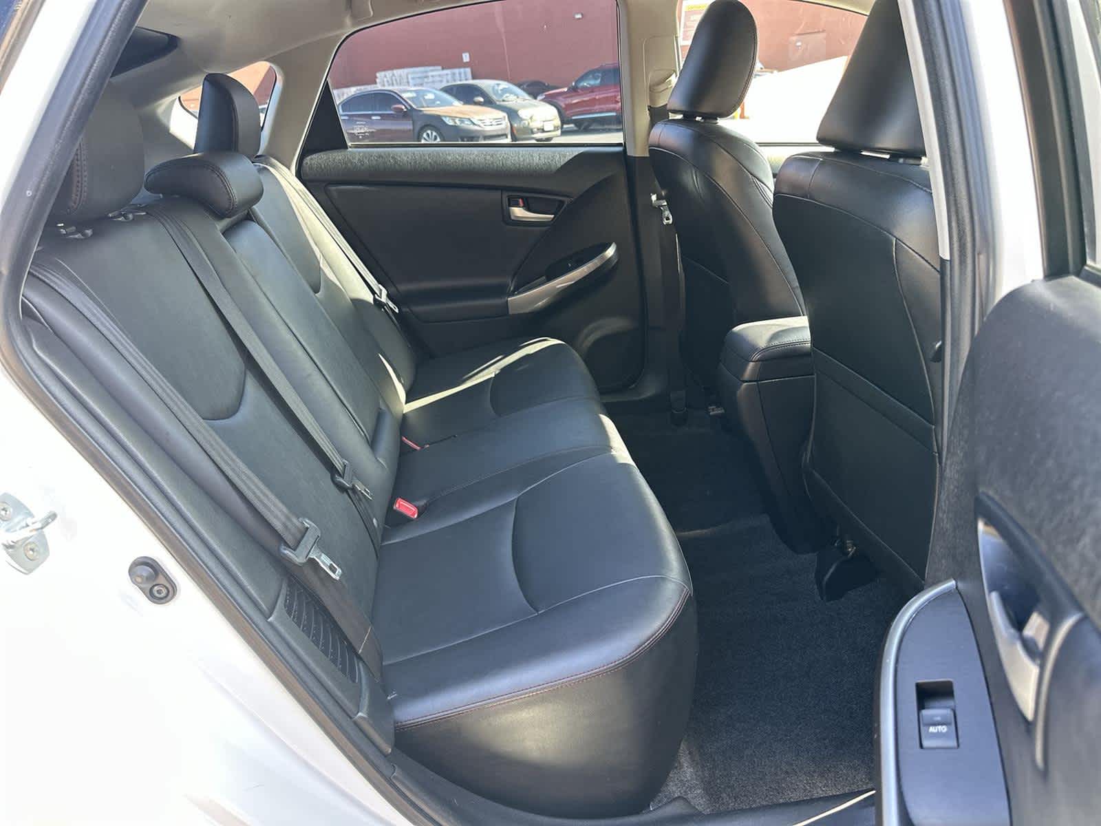 Thumbnail: 2013 Toyota Prius - 13