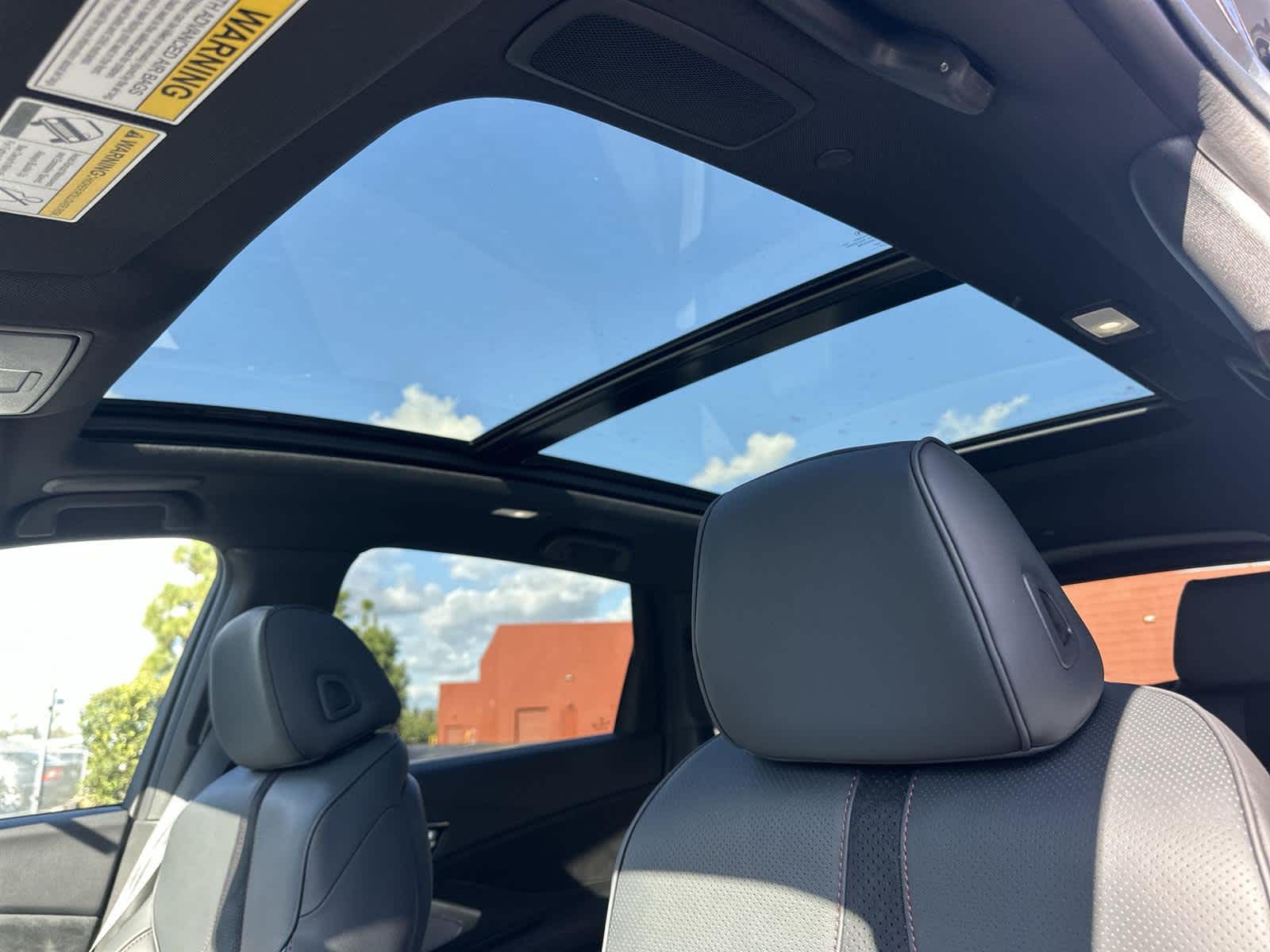 Thumbnail: 2026 Acura RDX - 32