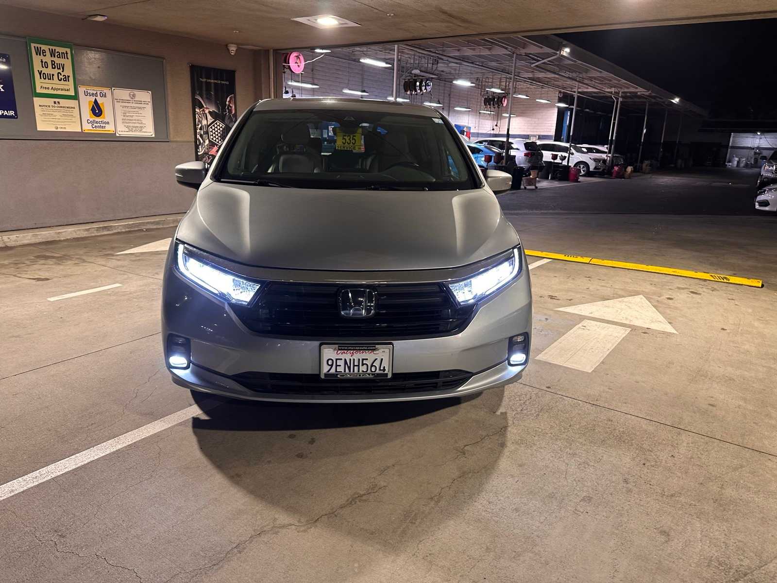 Thumbnail: 2023 Honda Odyssey - 8