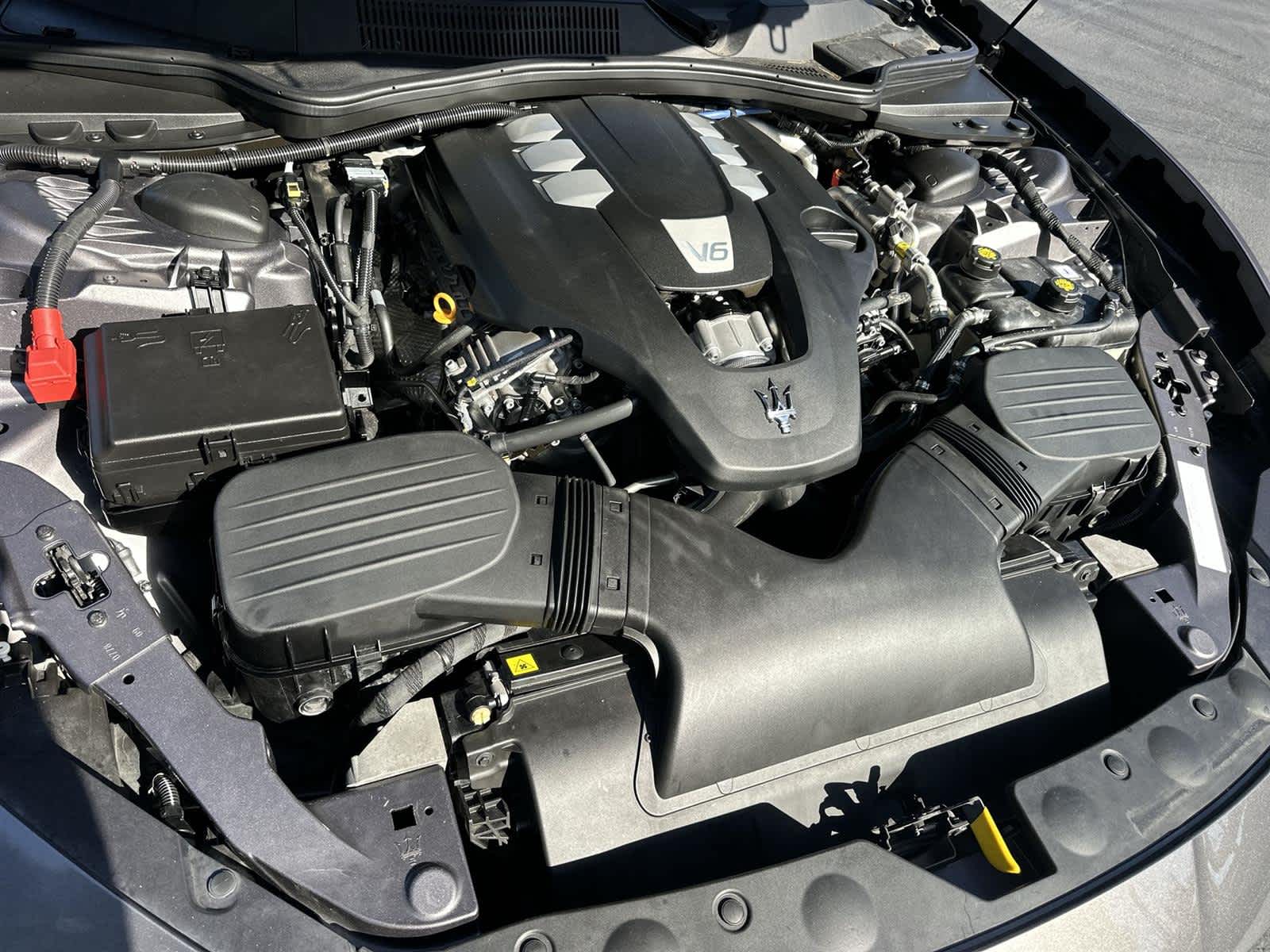 Thumbnail: 2019 Maserati Ghibli - 9