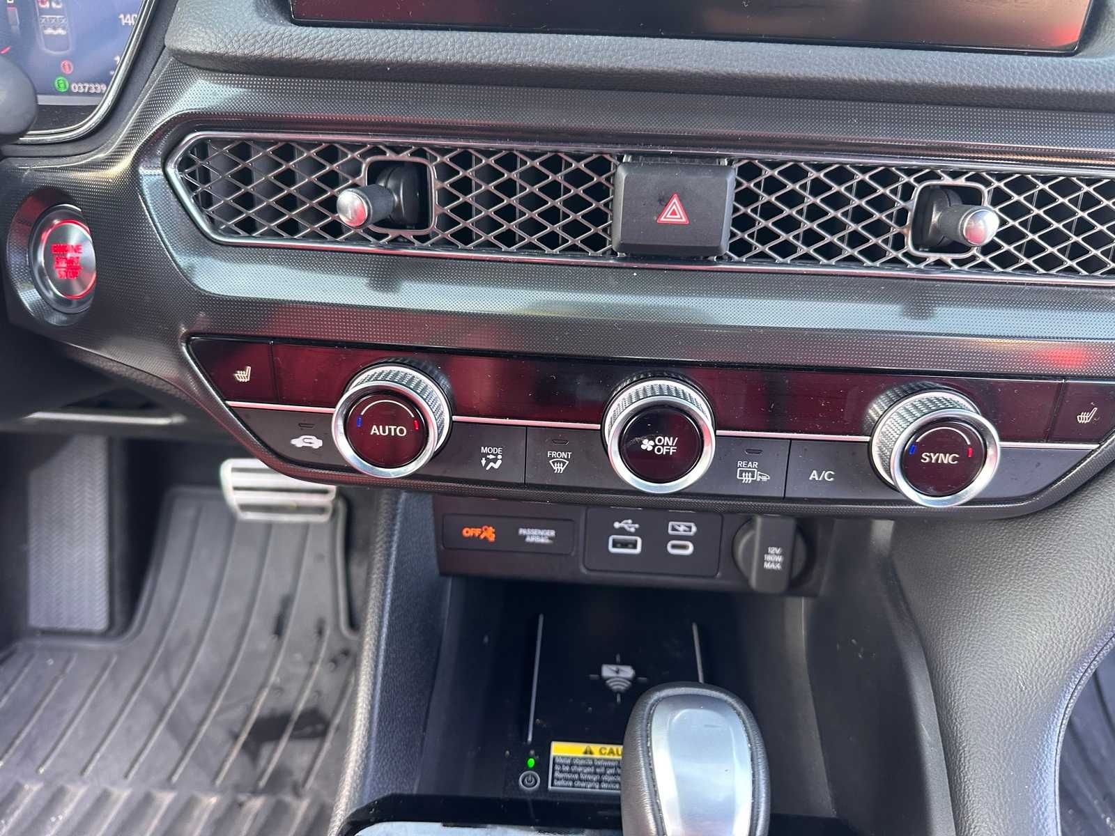 Thumbnail: 2023 Acura Integra - 18