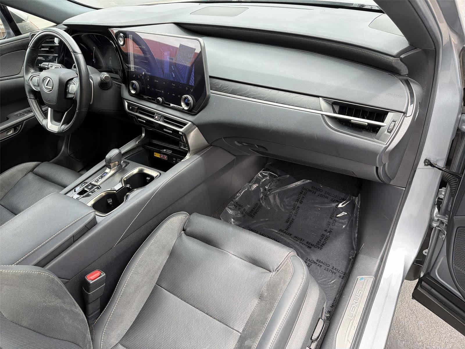 Thumbnail: 2024 Lexus RX - 13