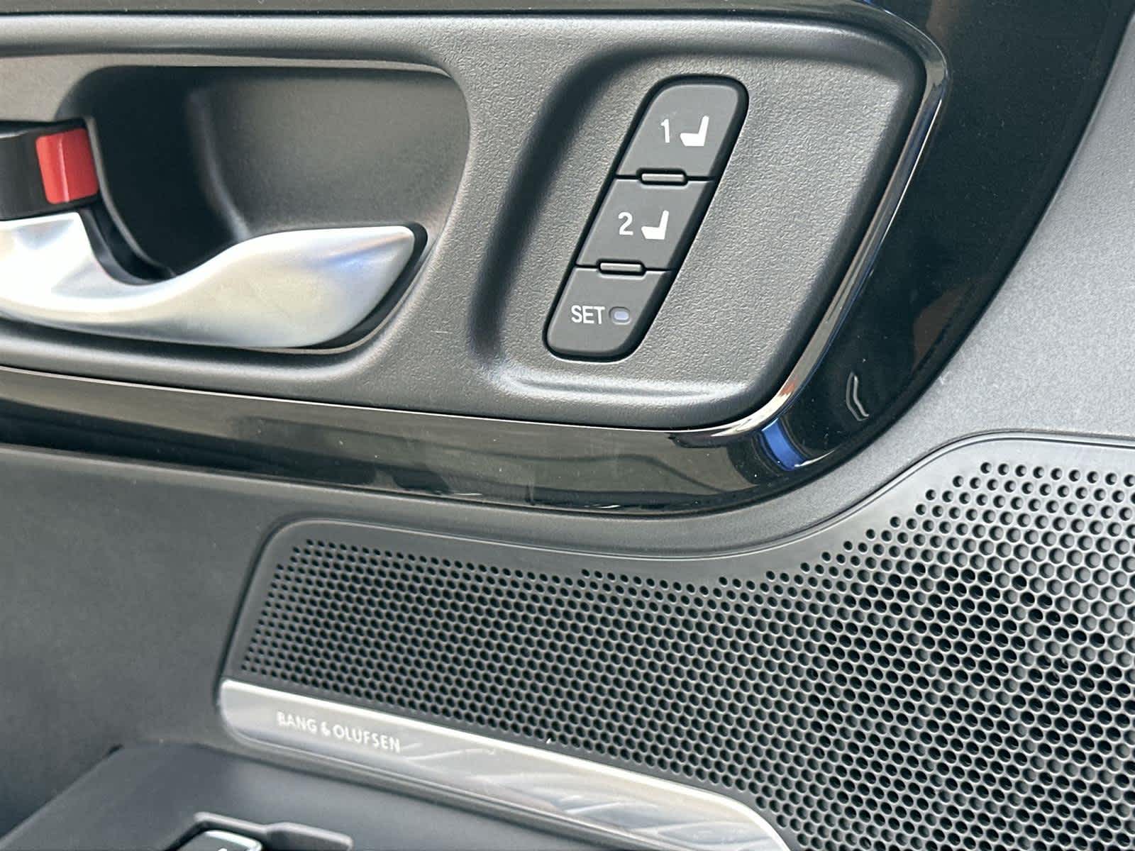 Thumbnail: 2025 Acura ADX - 30