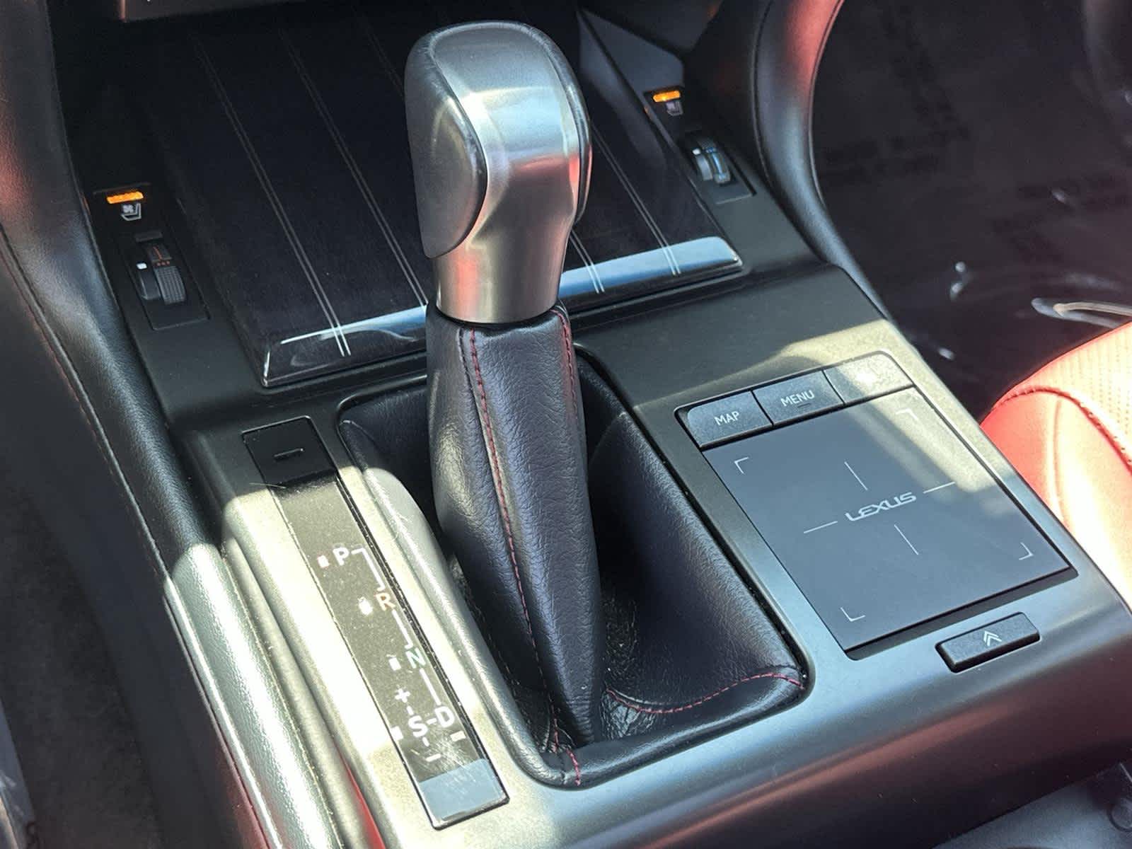 Thumbnail: 2022 Lexus GX - 18