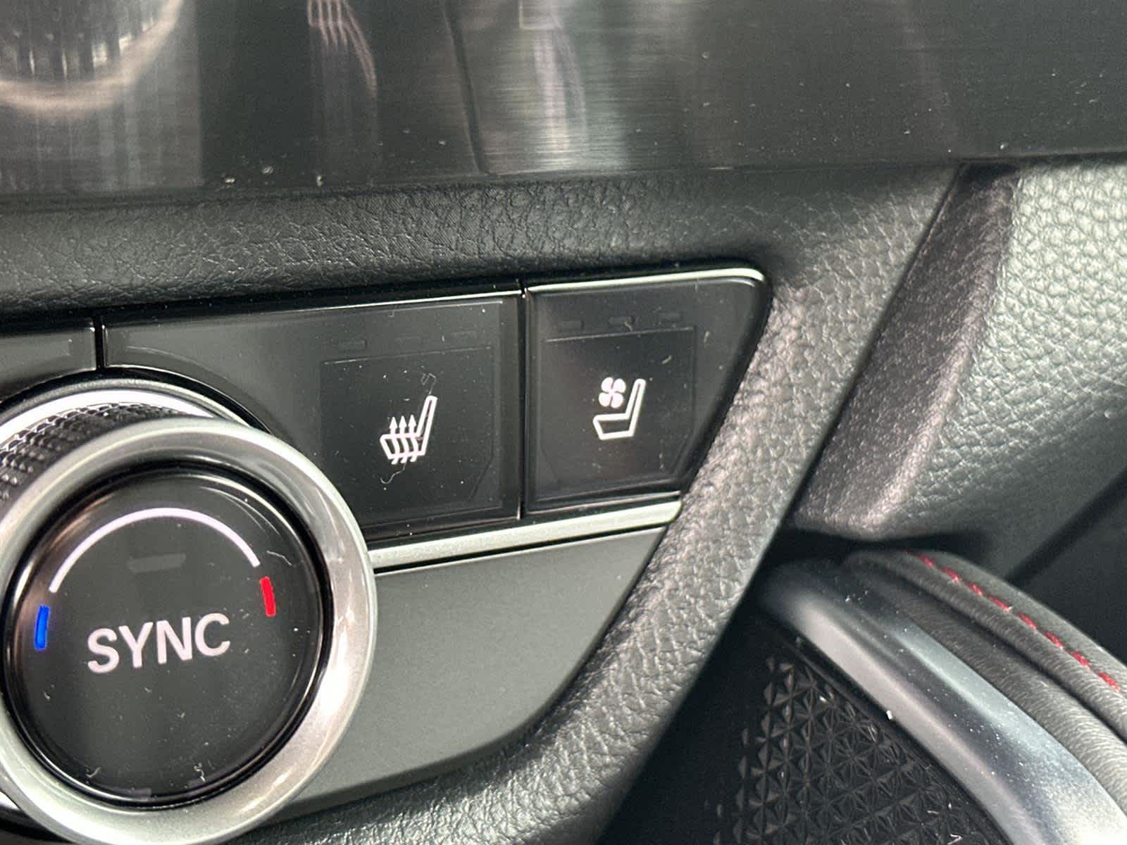 Thumbnail: 2025 Acura ADX - 26