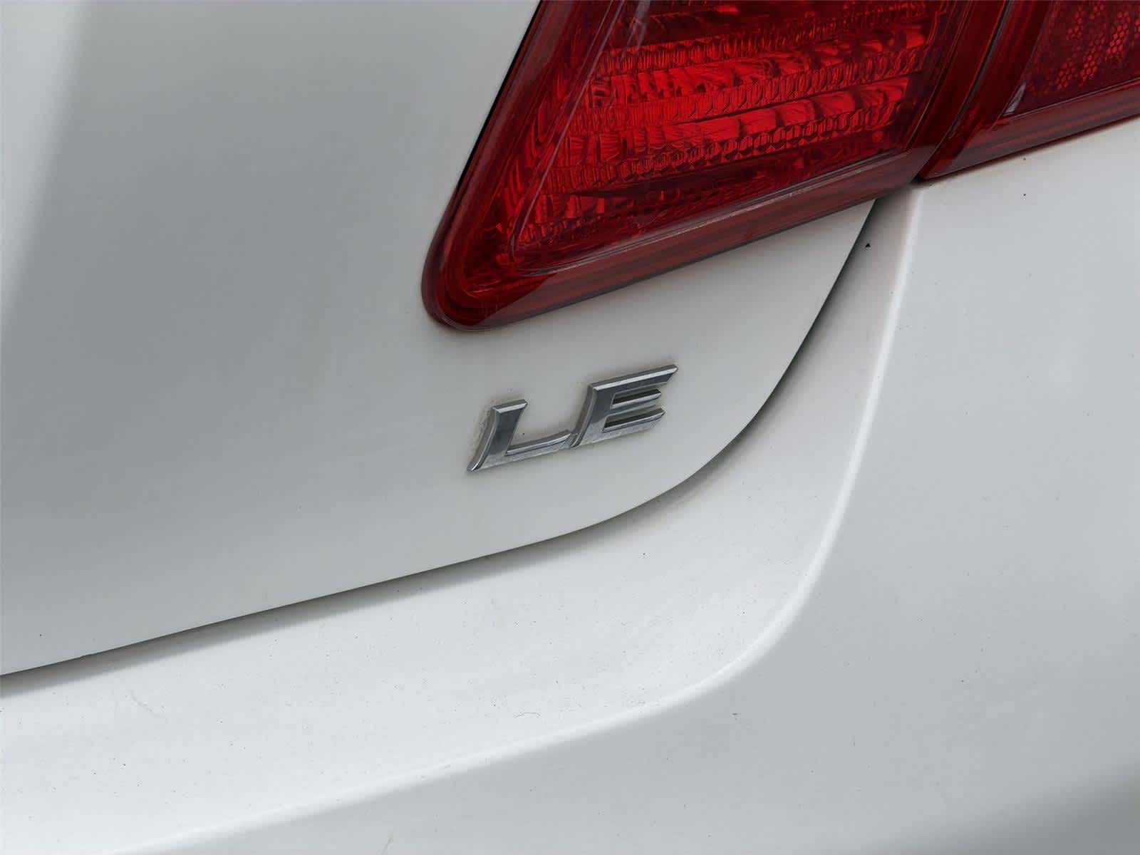 Thumbnail: 2009 Toyota Camry - 8