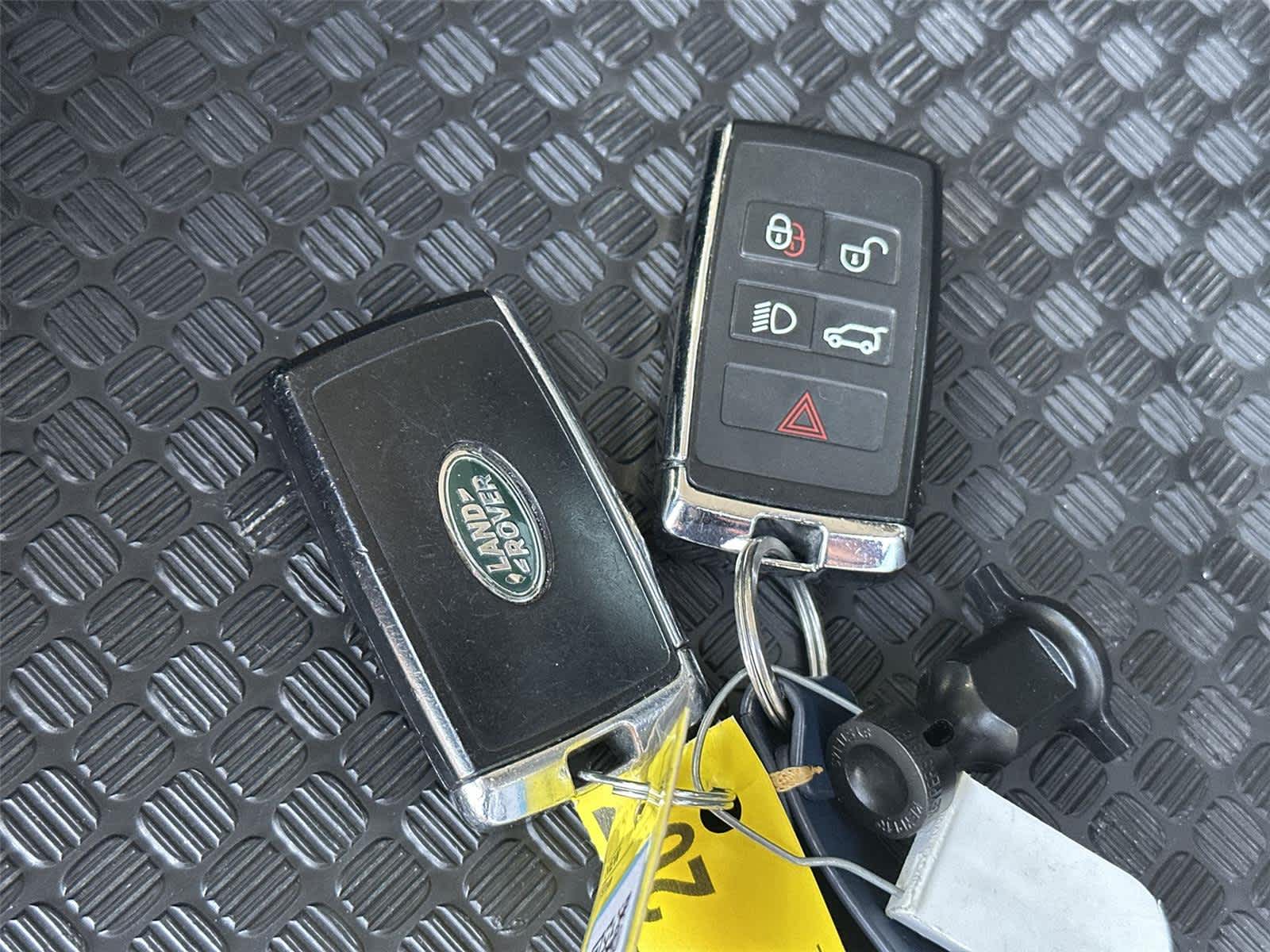 Thumbnail: 2020 Land Rover Defender - 22