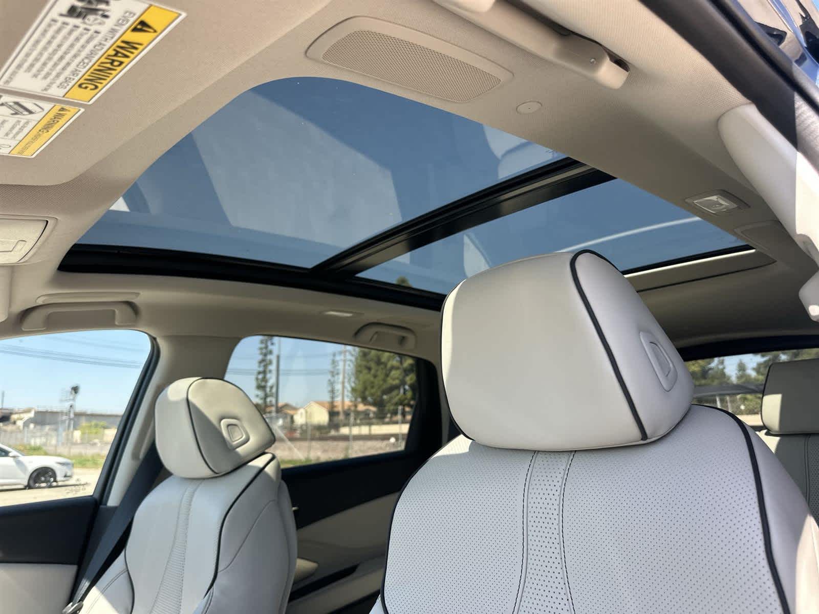 Thumbnail: 2026 Acura RDX - 31